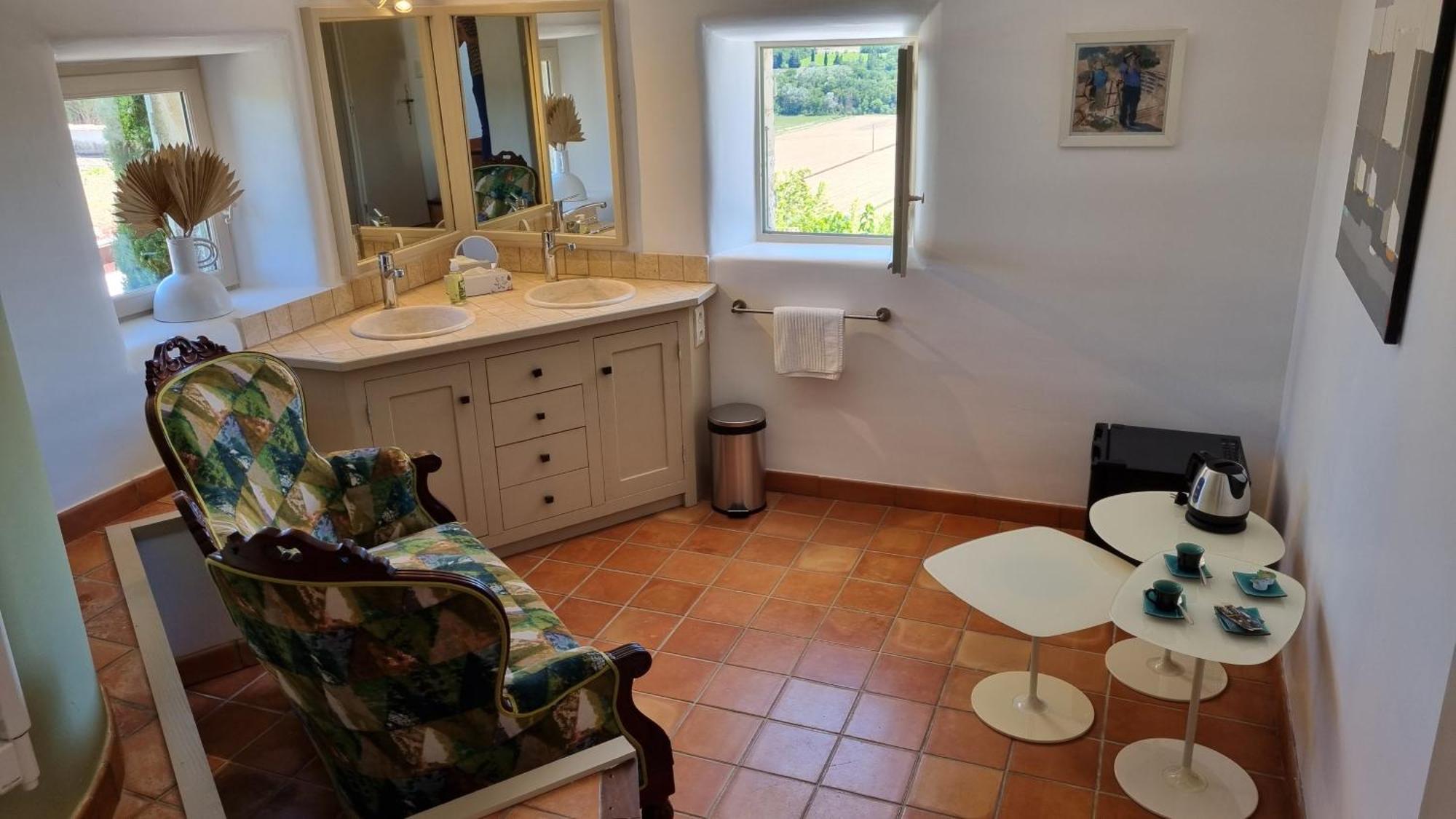 Les Toits De Valaurie Bed & Breakfast Екстериор снимка